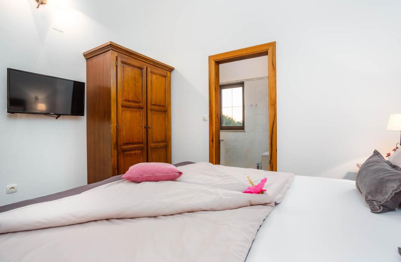 Villa Kamenica Kras Extérieur photo